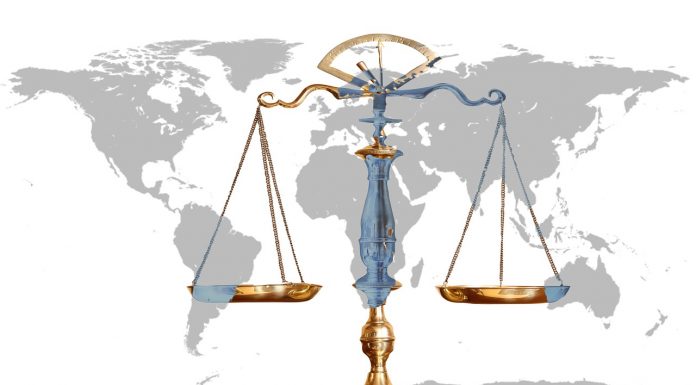 Primera demanda colectiva por no proteger a la población del Covid-19 law, world, legal